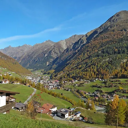 Bergsteiger - By Interhome Solden